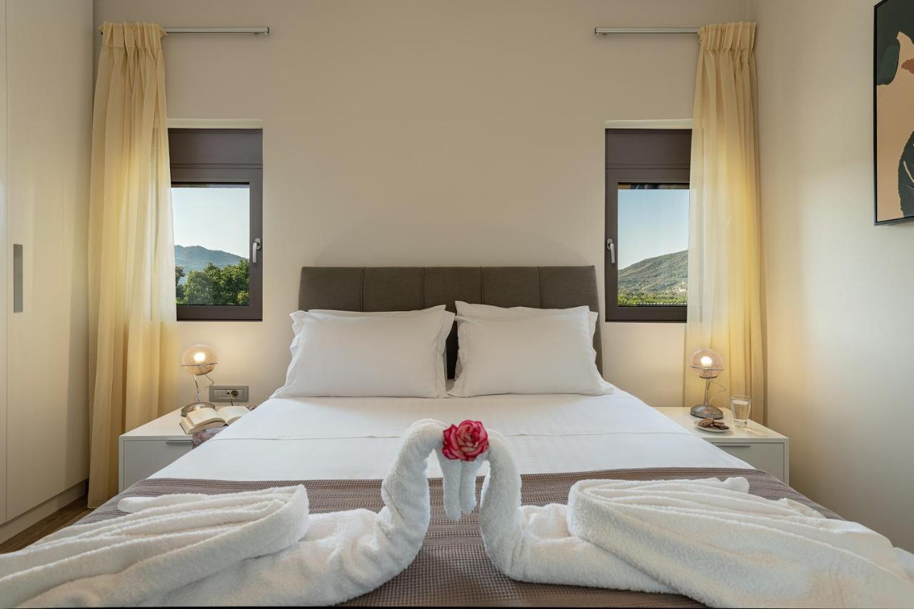 Villa Enny, 3 Bd With Private Heated Pool Agia  Exterior foto